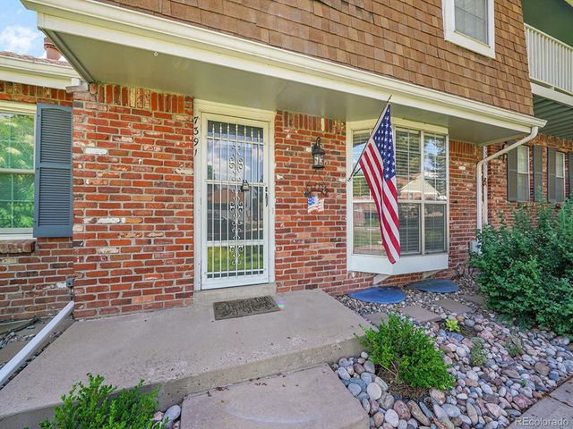 7391 S Knolls Way, Centennial, CO 80122