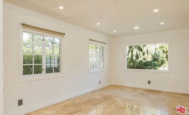 1212 San Vicente, Santa Monica, CA 90402