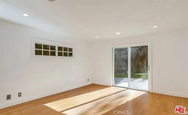 1212 San Vicente, Santa Monica, CA 90402