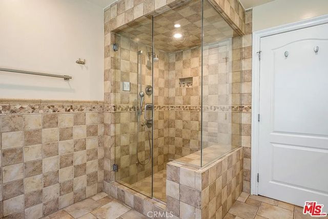 1212 San Vicente, Santa Monica, CA 90402