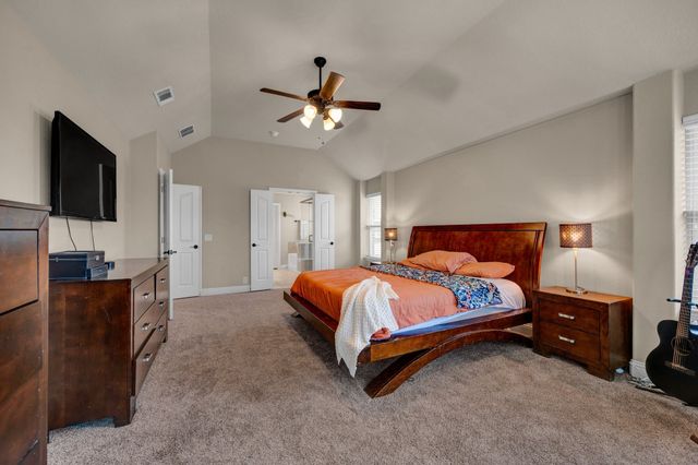 918 Newcastle Drive, Midlothian, TX 76065