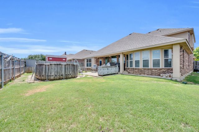 918 Newcastle Drive, Midlothian, TX 76065