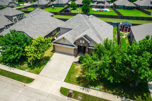 918 Newcastle Drive, Midlothian, TX 76065