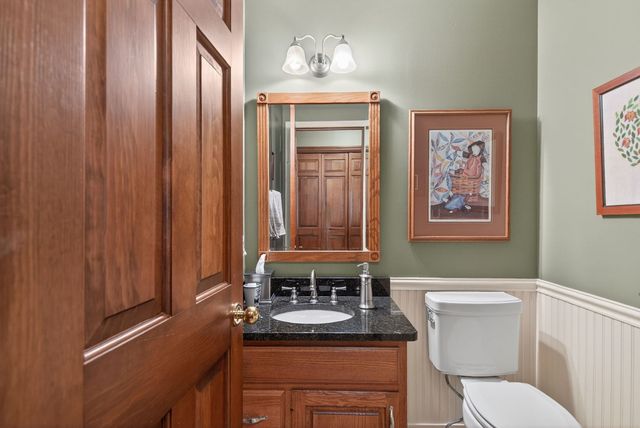 4919 Hamilton Drive, Davenport, IA 52807