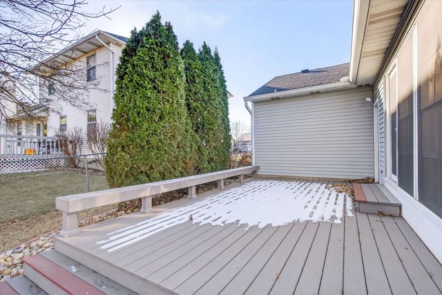 4919 Hamilton Drive, Davenport, IA 52807