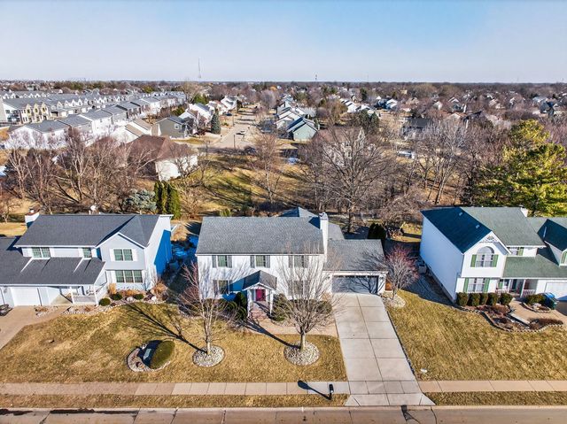 4919 Hamilton Drive, Davenport, IA 52807