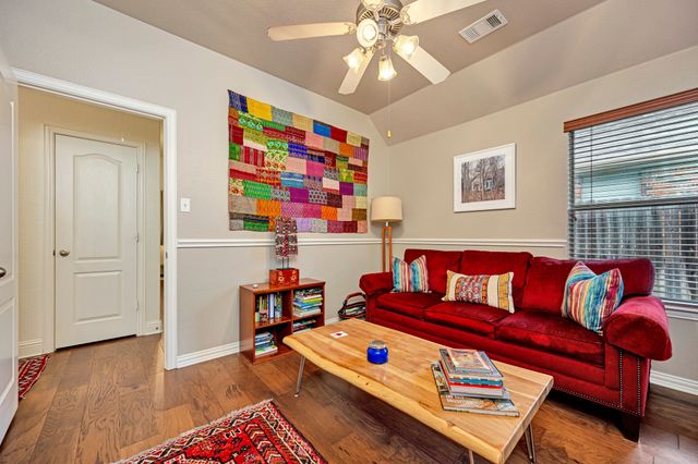 9708 Sinclair Street, Fort Worth, TX 76244
