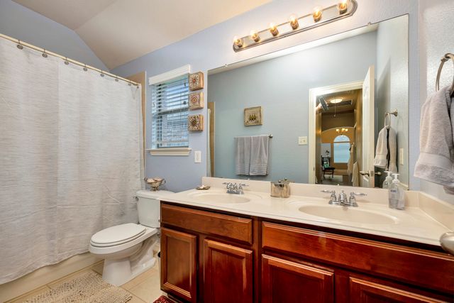 9708 Sinclair Street, Fort Worth, TX 76244