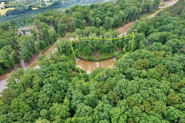 2995 River Bluffs (Rb72) Drive, Jasper, TN 37347
