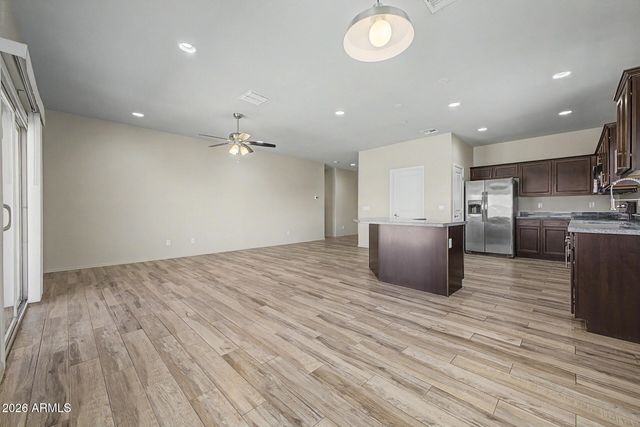 3255 N 84TH Avenue, Phoenix, AZ 85037