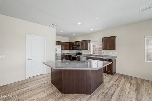 3255 N 84TH Avenue, Phoenix, AZ 85037