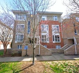 3721 Picasso Court, Charlotte, NC 28205