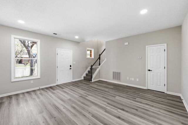 417 Newbury Way, Lexington, KY 40514