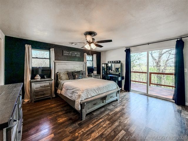 26664 Highway 82, Park Hill, OK 74451