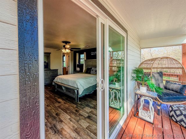 26664 Highway 82, Park Hill, OK 74451