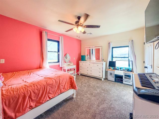 26664 Highway 82, Park Hill, OK 74451