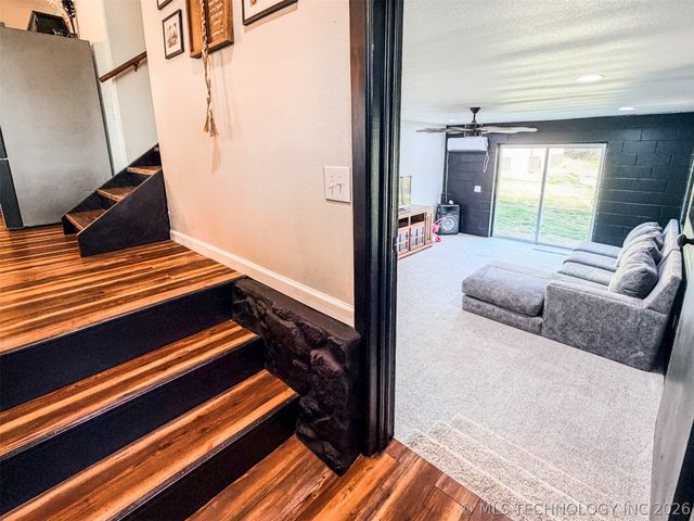 26664 Highway 82, Park Hill, OK 74451