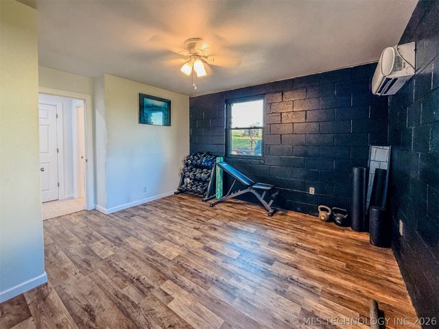 26664 Highway 82, Park Hill, OK 74451