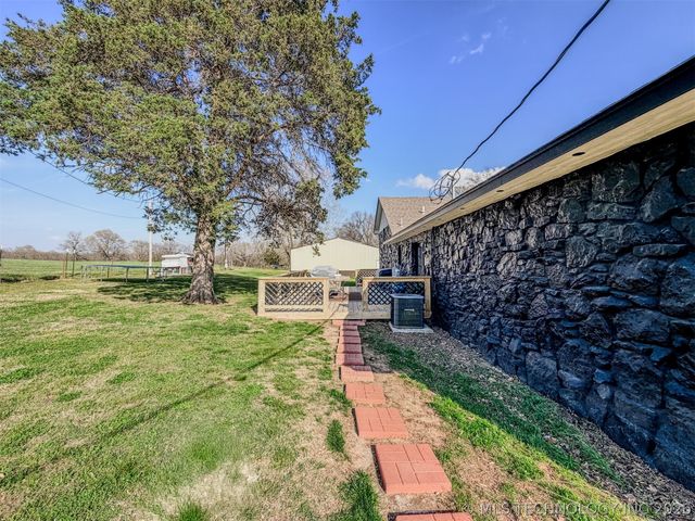 26664 Highway 82, Park Hill, OK 74451