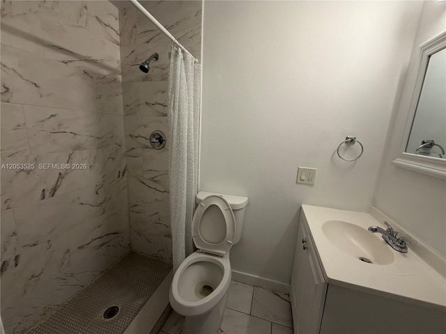 1425 NE 56th Street 5, Fort Lauderdale, FL 33334
