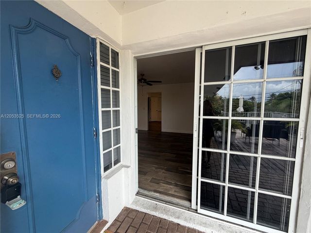 1425 NE 56th Street 5, Fort Lauderdale, FL 33334