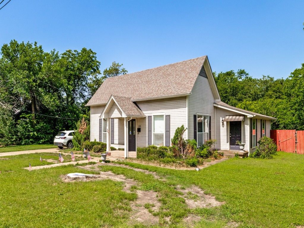 108 N Illinois Street, Celina, TX 75009