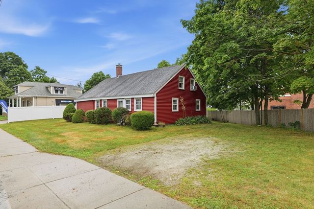 68 Chestnut St., Franklin, MA 02038