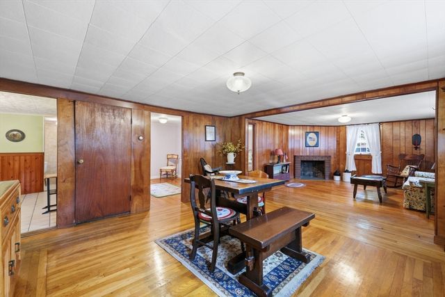 68 Chestnut St., Franklin, MA 02038