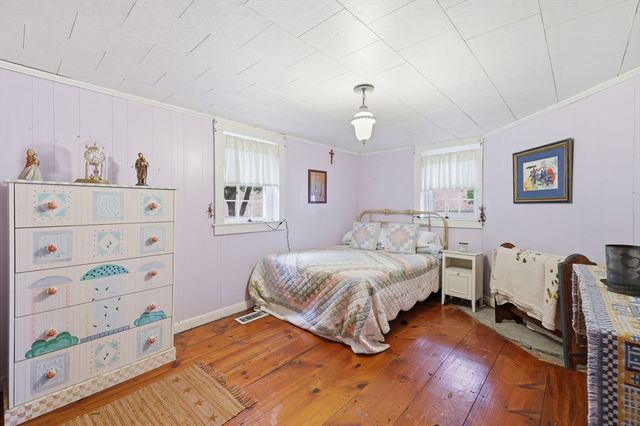 68 Chestnut St., Franklin, MA 02038