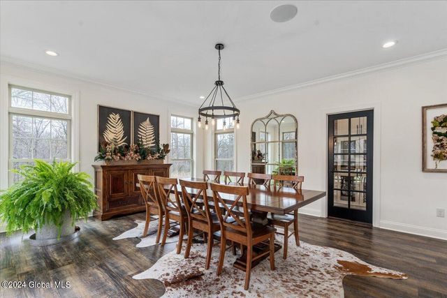 6 Brookhaven Court, Wilton, NY 12866