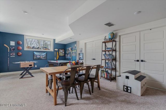 6 Brookhaven Court, Wilton, NY 12866