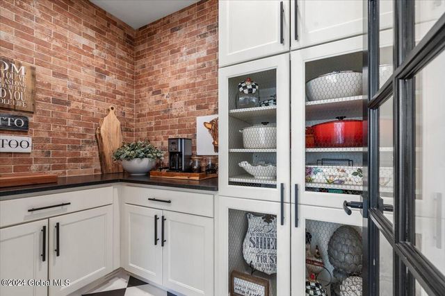 6 Brookhaven Court, Wilton, NY 12866