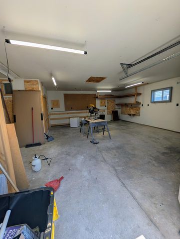 377 Pinewood Drive, Valparaiso, IN 46385