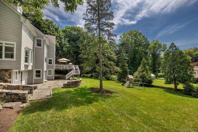 55 Harris Road, Katonah, NY 10536