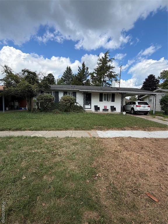 3743 Kent Street, Flint, MI 48503