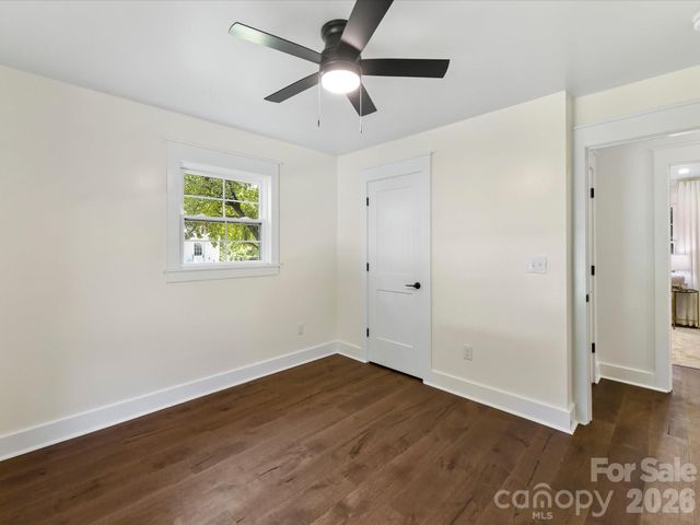 6711 Raven Place, Charlotte, NC 28210