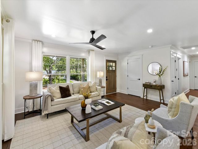 6711 Raven Place, Charlotte, NC 28210