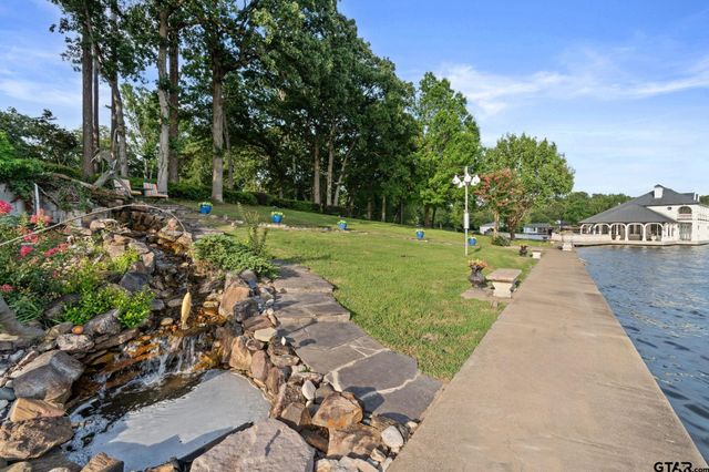 15996 Eastside Rd, Tyler, TX 75707