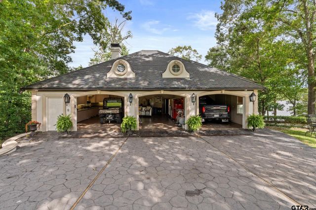 15996 Eastside Rd, Tyler, TX 75707