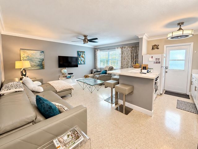 4541 N Ocean Dr Apt 9, Lauderdale By The Sea, FL 33308