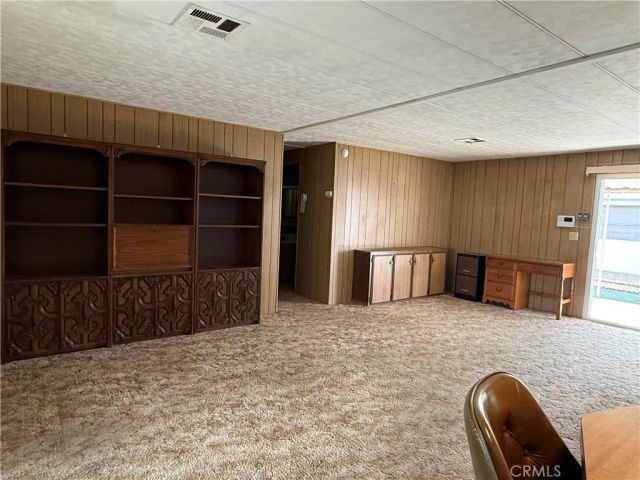 944 S Elk, Hemet, CA 92543