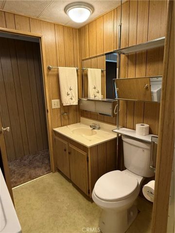 944 S Elk, Hemet, CA 92543