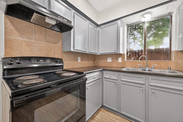 14030 Cashel Forest Drive A, Houston, TX 77069