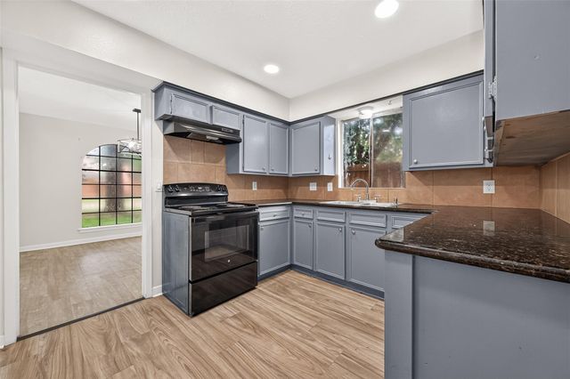 14030 Cashel Forest Drive A, Houston, TX 77069