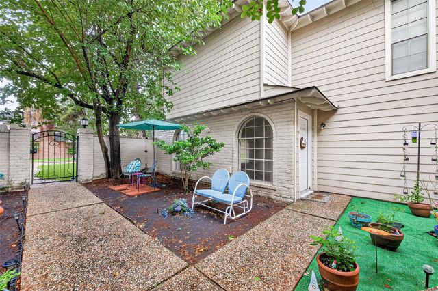 14030 Cashel Forest Drive A, Houston, TX 77069