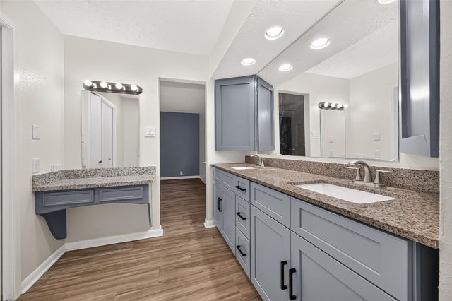 14030 Cashel Forest Drive A, Houston, TX 77069