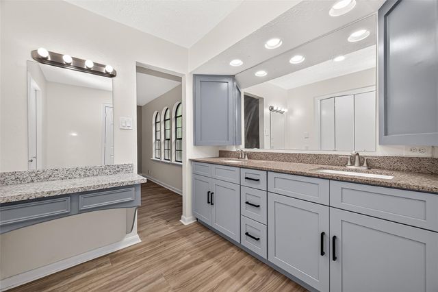 14030 Cashel Forest Drive A, Houston, TX 77069
