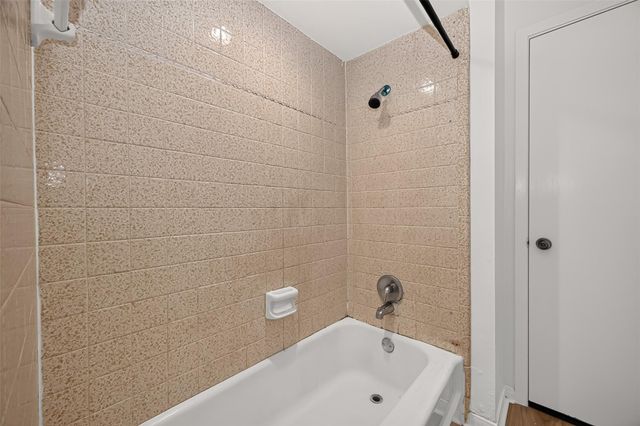 14030 Cashel Forest Drive A, Houston, TX 77069