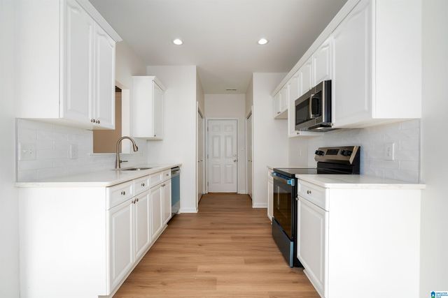 1310 OLD CAHABA COVE, Helena, AL 35080