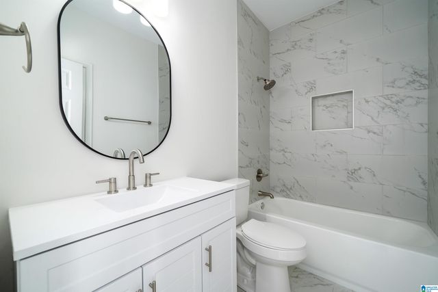 1310 OLD CAHABA COVE, Helena, AL 35080